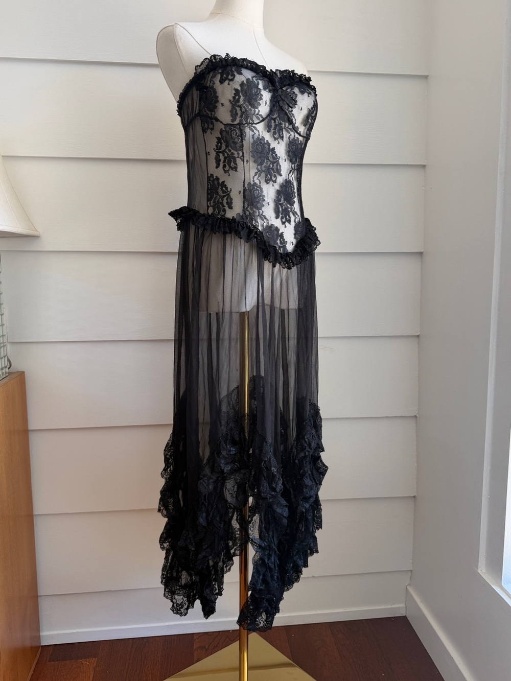 Vintage 80s Strapless Lace Slip Handkerchief Hem
